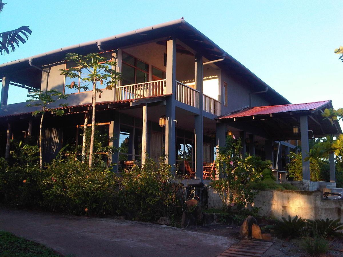Punta Duarte Garden Inn Los Duarte Eksteriør billede