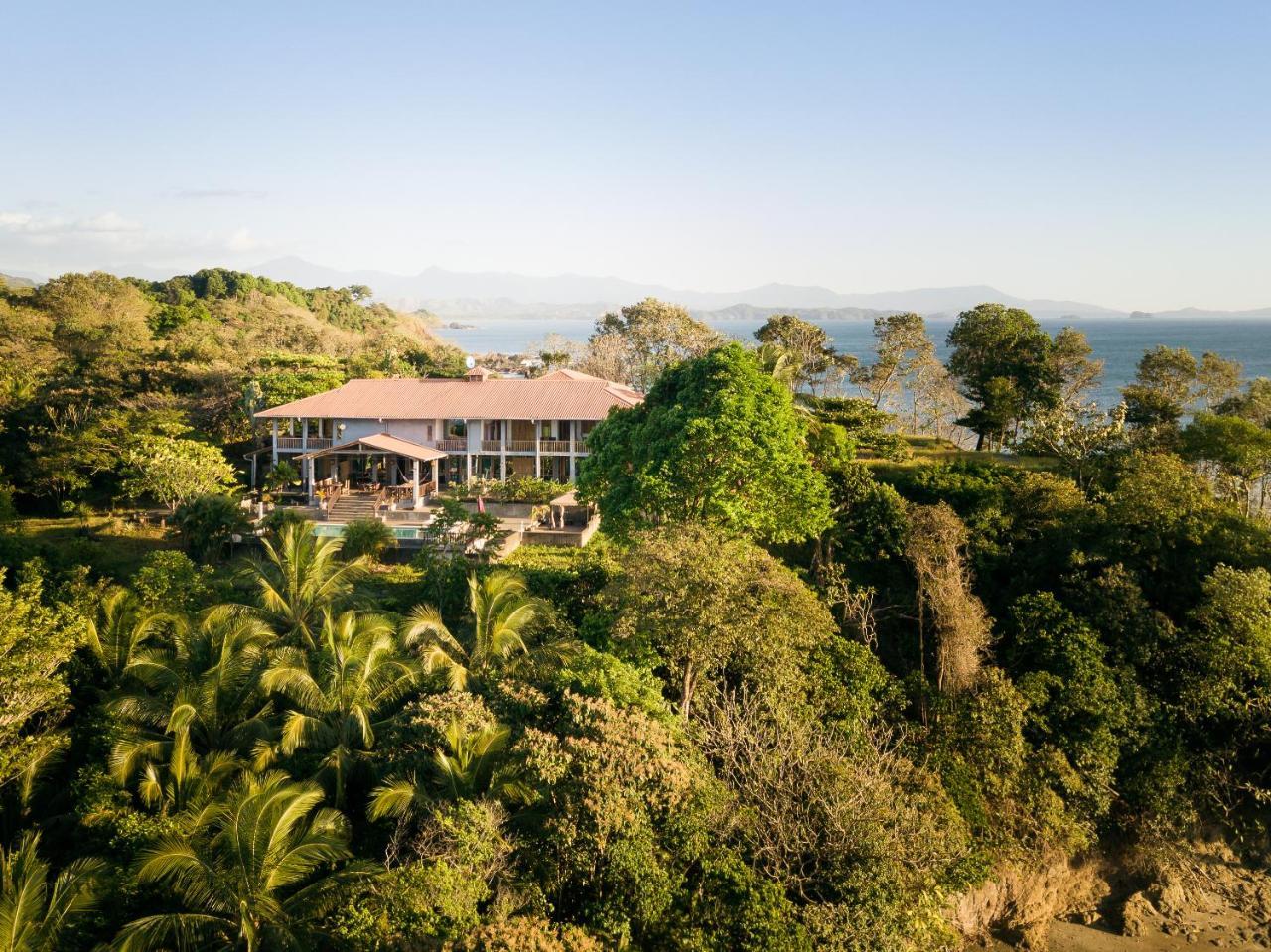 Punta Duarte Garden Inn Los Duarte Eksteriør billede